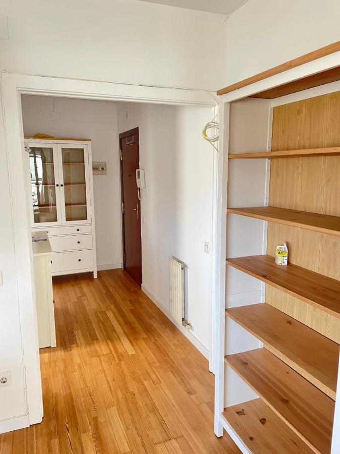 Apartment With Sea Views Next To The Beach Of Mar Bella Βαρκελώνη Εξωτερικό φωτογραφία