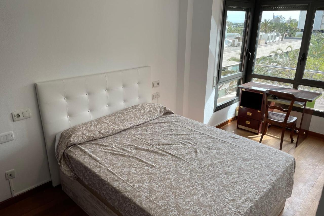Apartment With Sea Views Next To The Beach Of Mar Bella Βαρκελώνη Εξωτερικό φωτογραφία